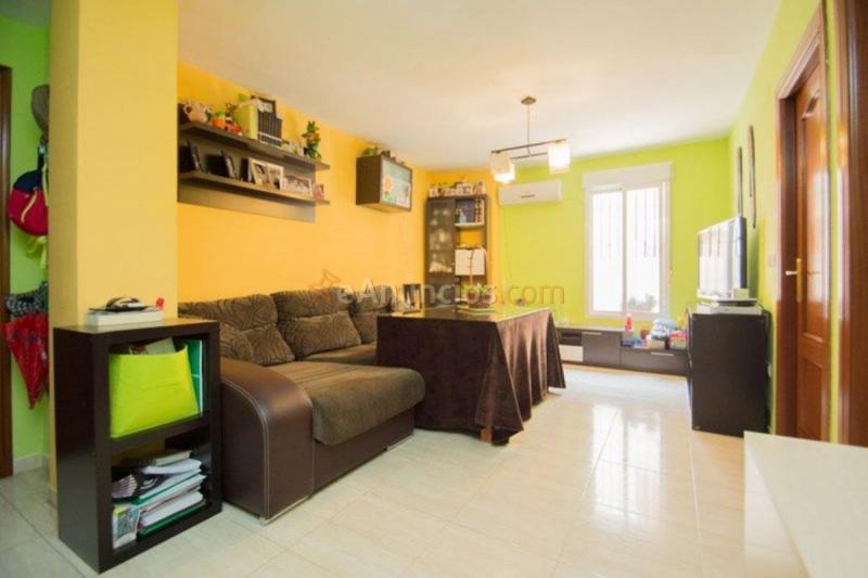 Apartamento en venta en Calle isla, Residencial Triana - Barrio Alto, Las Gabias