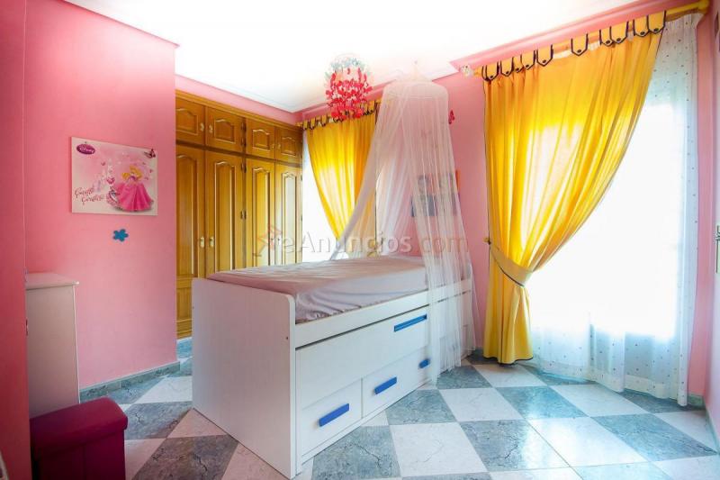 Adosado en venta en  Castuera