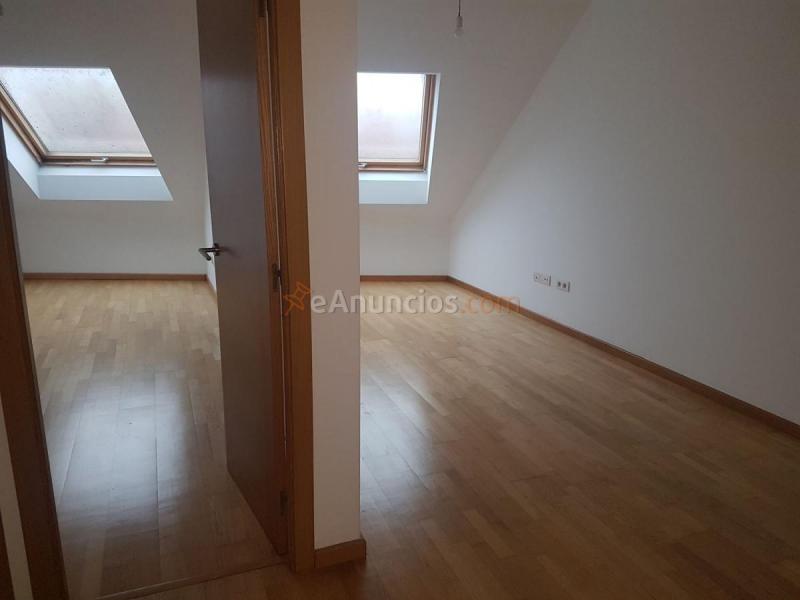 Atico en venta en  ROSALIA DE CASTRO, O Milladoiro, Ames