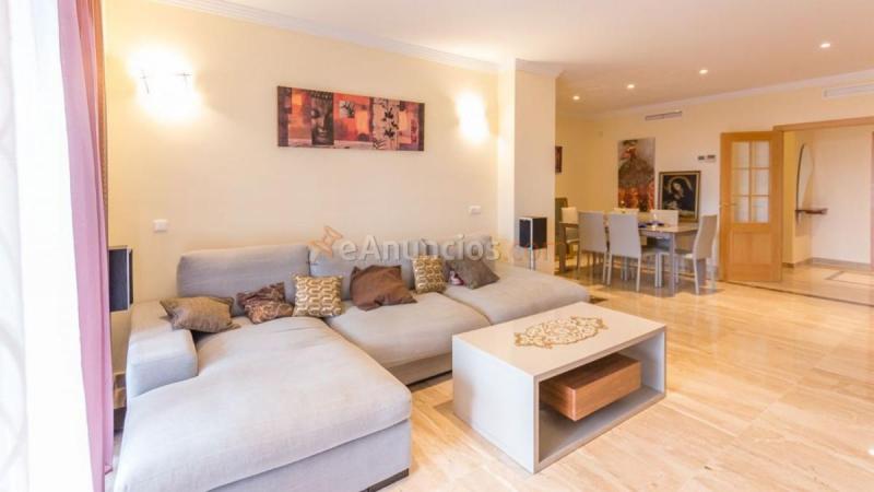 Apartamento en venta en  Selwo, Estepona
