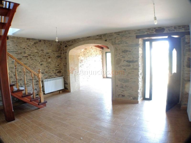 Adosado en venta en  Bergondo