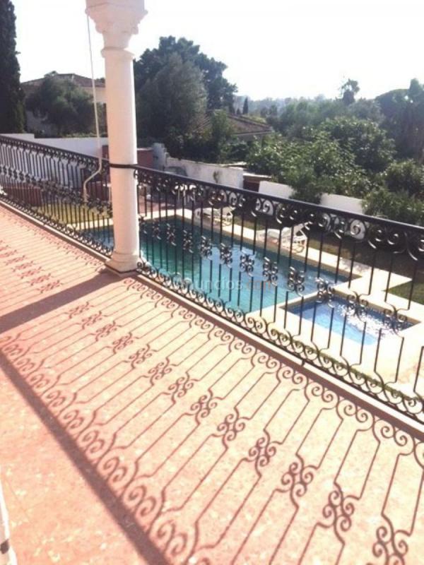 Adosado en venta en  urb.alta vista, San Pedro de Alcántara, Marbella