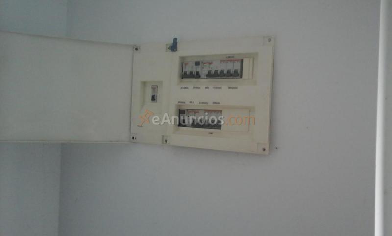 Local Comercial en venta en  carrtera villar del olmo, Campo Real