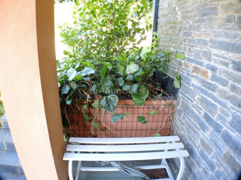 Adosado en venta en  Bergondo