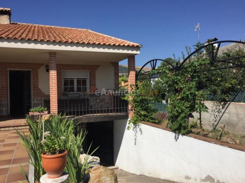 Adosado en venta en  Urbanizacion la piscina, Barraco