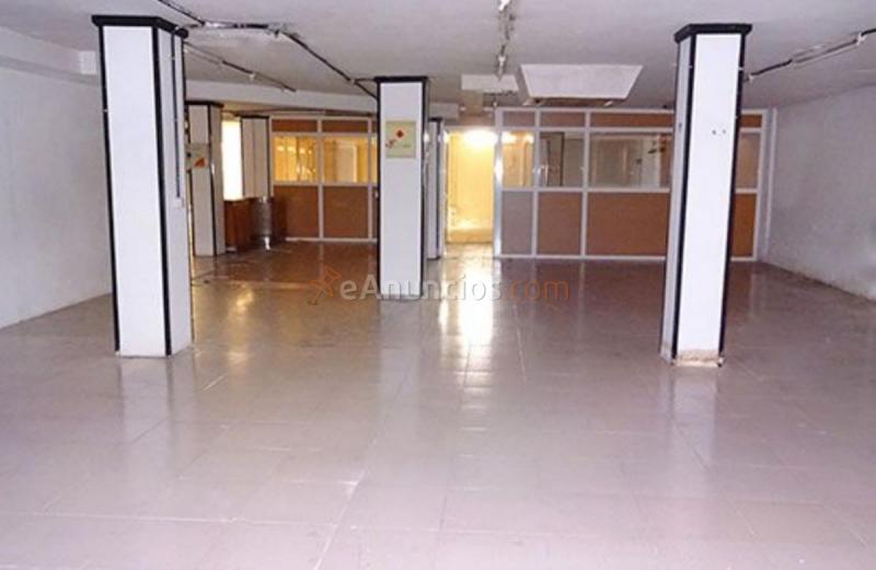 Local Comercial en venta en  ASTURIAS, Zona Puerto Deportivo, Fuengirola