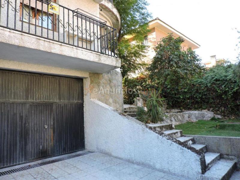 Adosado en venta en  Las Conejeras - Esparragal, Coslada