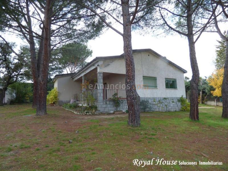 Adosado en venta en  BADAJOZ, El Guijo - Colonia España - Colonia San Antonio, Galapagar