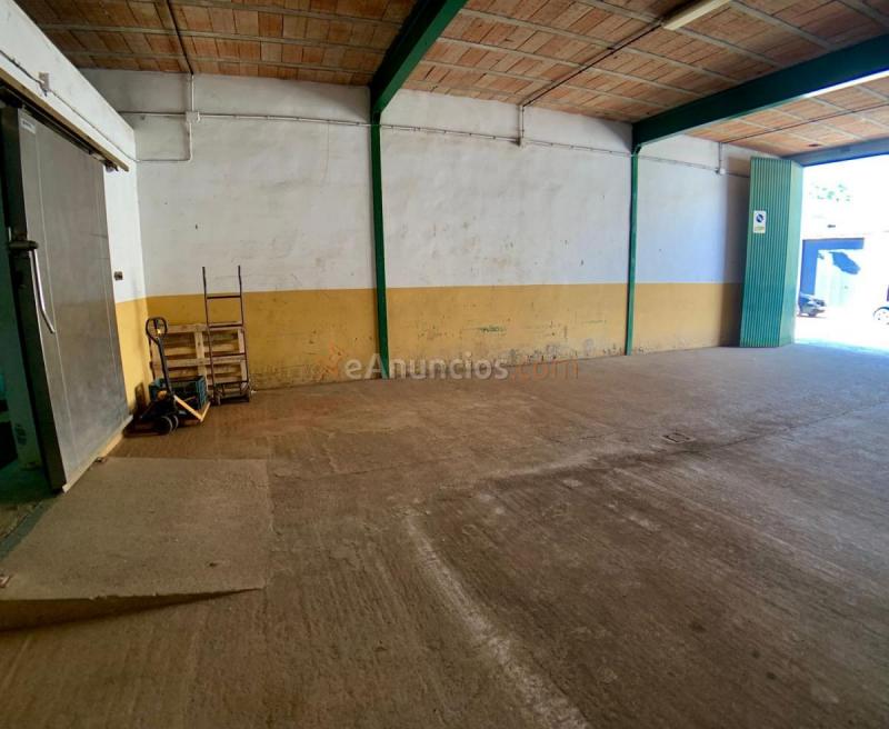 Local Comercial en venta en  Olivares