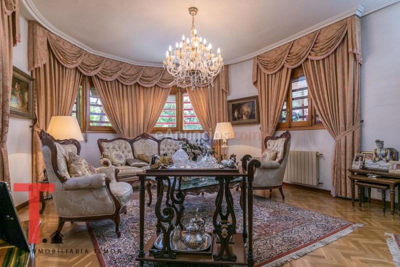 Adosado en venta en  Urb. este - Montepríncipe, Boadilla del Monte