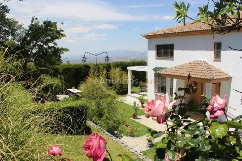 Adosado en venta en Camino de la atalaya, Cogollos Vega