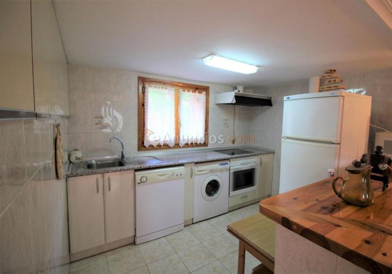 Adosado en venta en  Principal, Poblaciones sur, Jaca