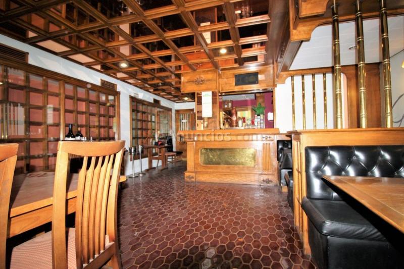 Local Comercial en venta en Avenida primer viernes de mayo, Casco Urbano, Jaca