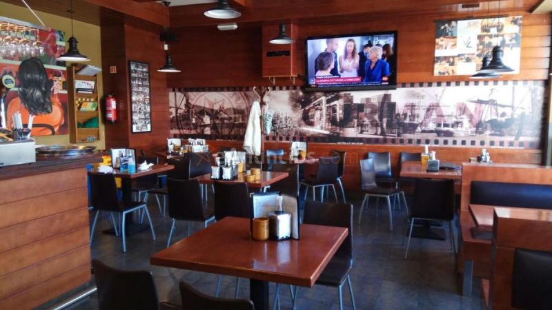 Local Comercial en alquiler en Calle Figueiras, O Milladoiro, Ames