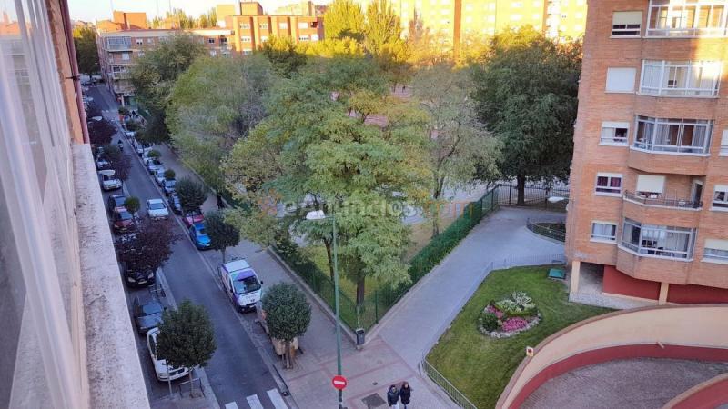 Apartamento en venta en Calle Calle Doctor Moreno, Arturo Eyres - La Rubia, Valladolid