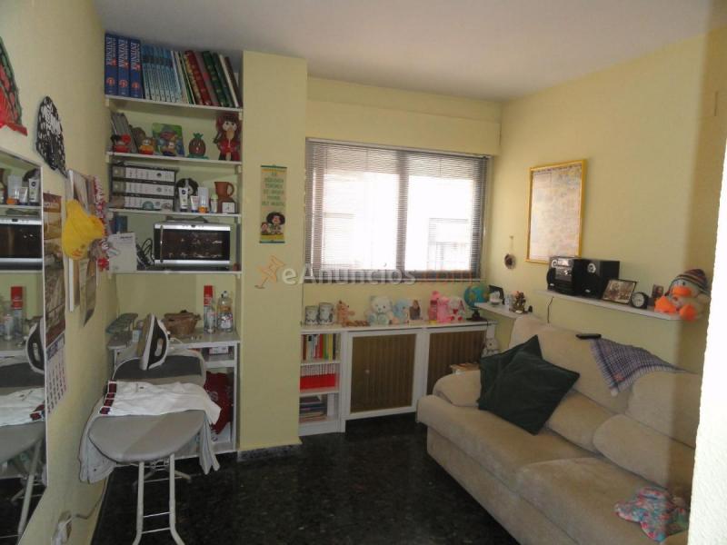 Apartamento en venta en  Requena