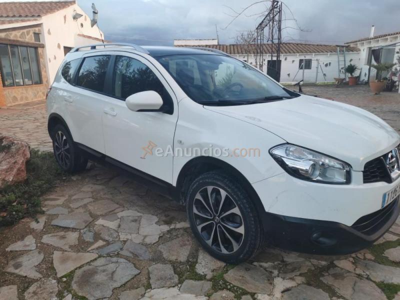 Se vende nissan qashqai + 2