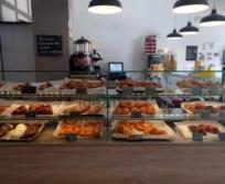 Se vende magnifica cafeteria-pasteleria en toledo