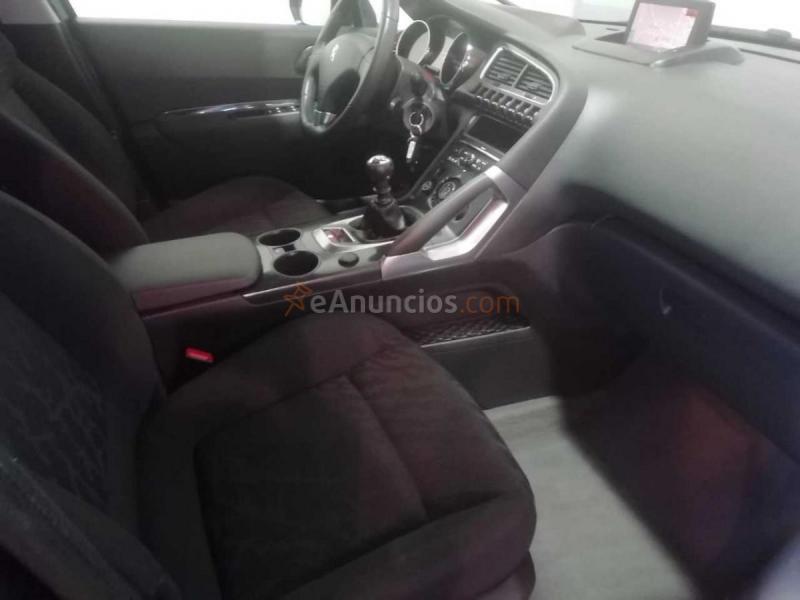 Peugeot 3008 ALLURE 1.6 EHDI 112 