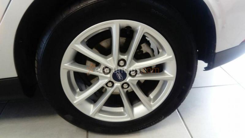 FORD Focus 1.0 Ecoboost Auto-S&S Trend+ 125