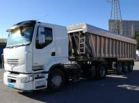 Se vende tractora, bañera y tarjeta de transporte S. L