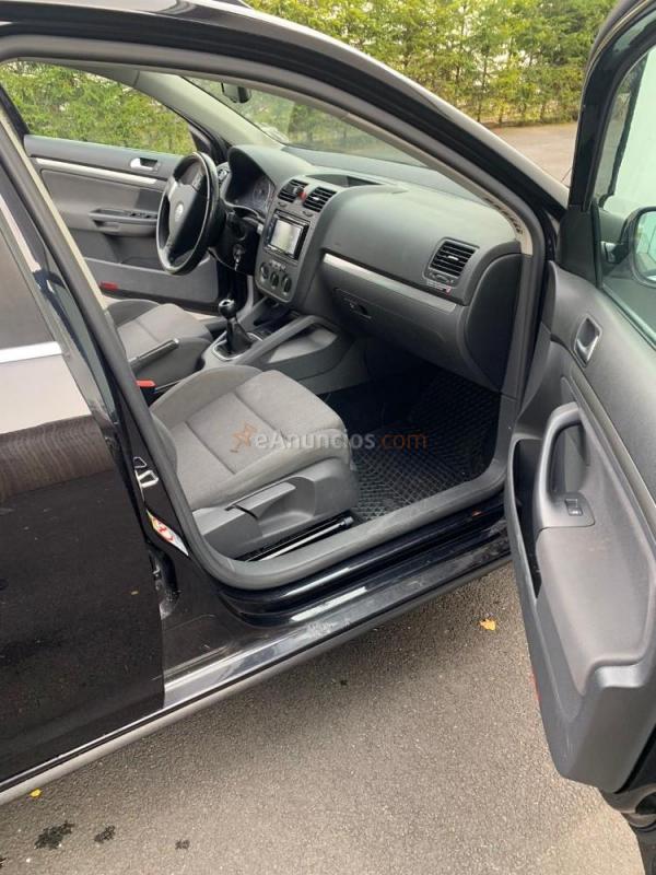 Volkswagen Golf  1.9-105 D