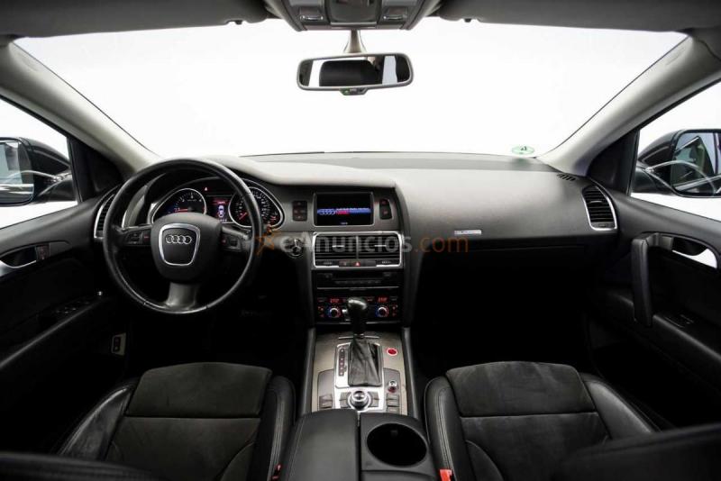 Audi Q7 3.0 TDI QUATTRO TIPTRONIC 233CV S LINE 7 PLAZAS 