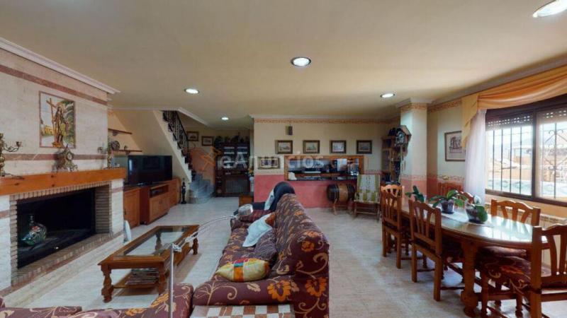 Casa-Chalet en Venta en Novelda Alicante