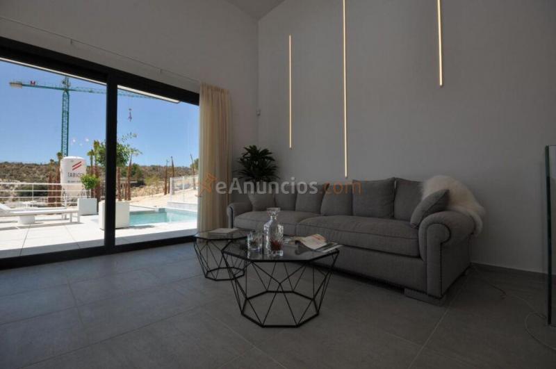 Casa-Chalet en Venta en San Miguel De Salinas Alicante
