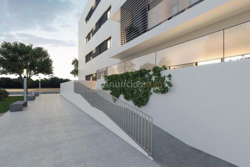 AMPLIO LOCAL COMERCIAL EN RESIDENCIAL ARGOS I, EN PLENA AVDA. DE LAS CIENCIAS 21