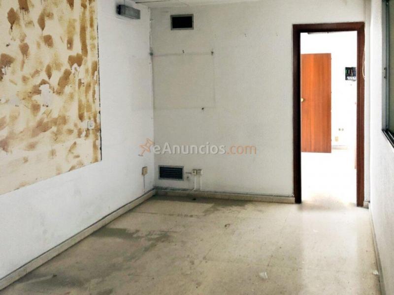 Nave industrial en Venta en Sevilla Sevilla