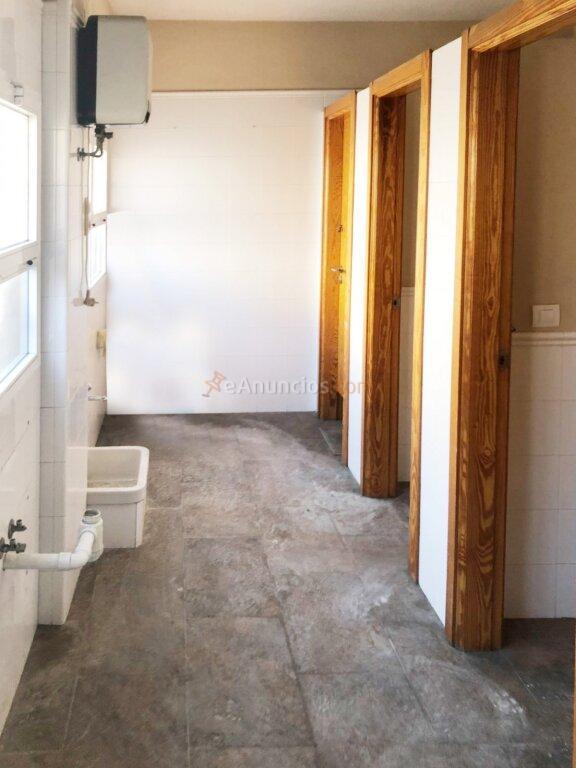 Nave industrial en Venta en Sevilla Sevilla