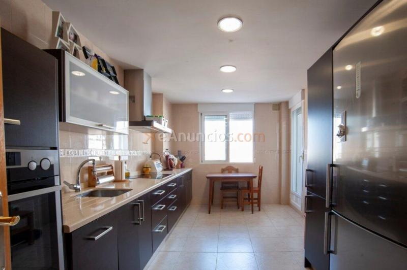 Piso en La Alberca Calle Juan Tenorio junto al monte y el hospital la arrixaca.