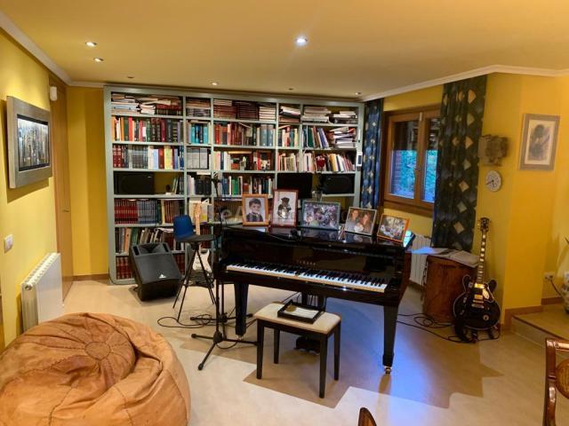 Casa-Chalet en Venta en Etxabarri-Ibiña Álava