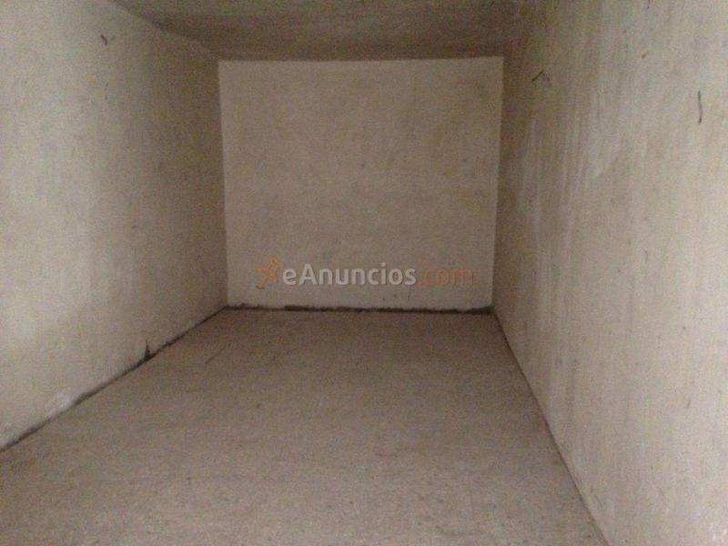 Local en venta en Olías del Rey de 100 m2