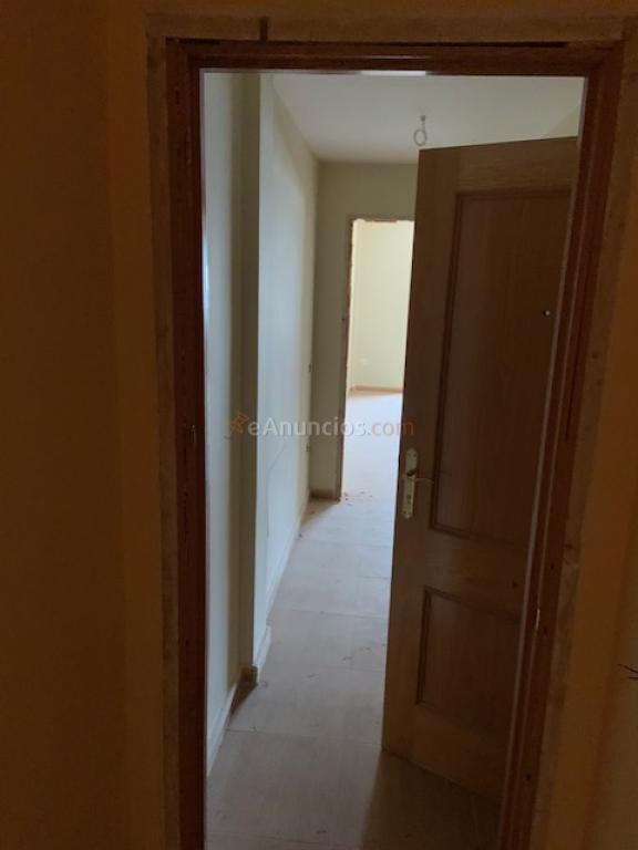 PISO CON ASCENSOR Y GARAJE EN ESCALONILLA