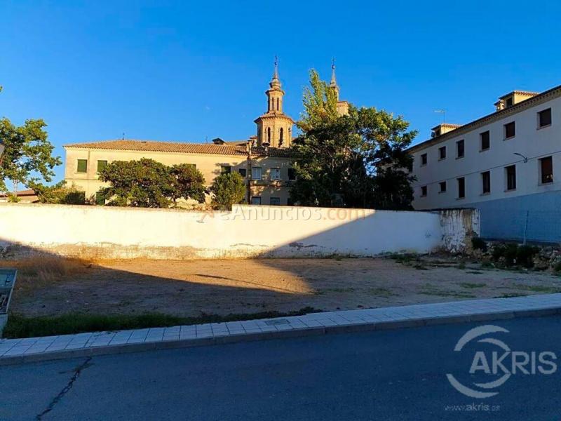 TERRENO URBANO EN EL CENTRO DE OLIAS