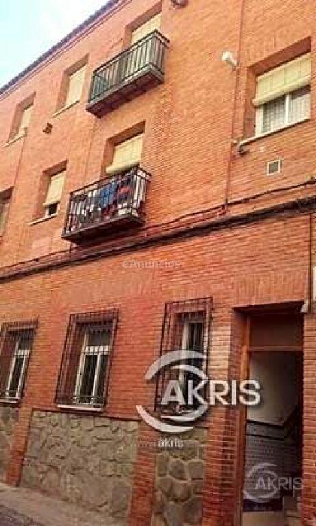 Piso de 3 dormitorios en Toledo. Zona Santa Bárbara. Junto a Paseo de la Rosa