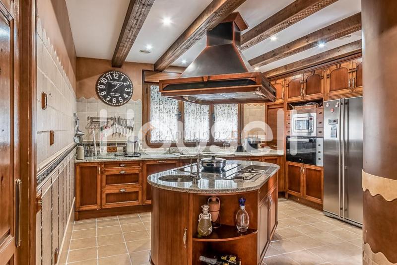 Mansión de 500 m en Calle Sandro Pertini, 45200 Illescas (Toledo)