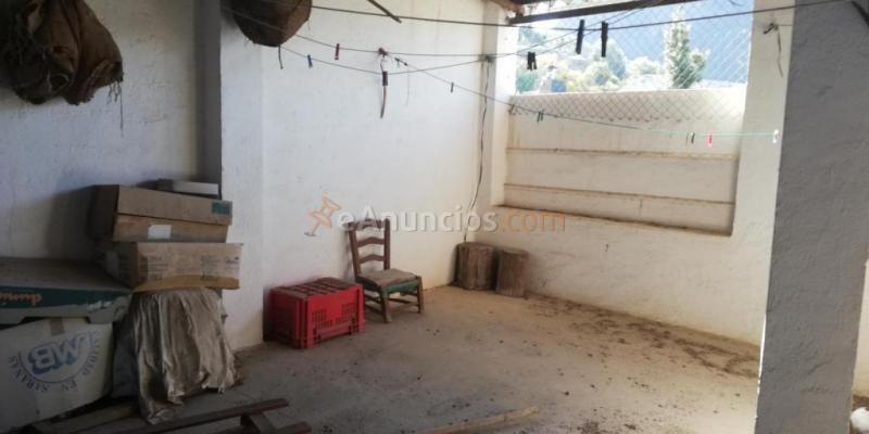 Casa  Chalet en venta en Lecrín de 140 m2