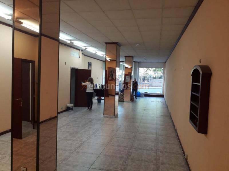 LOCAL COMERCIAL EN ALQUILER EN MANRESA (ZONA DE C VILADORDIS)