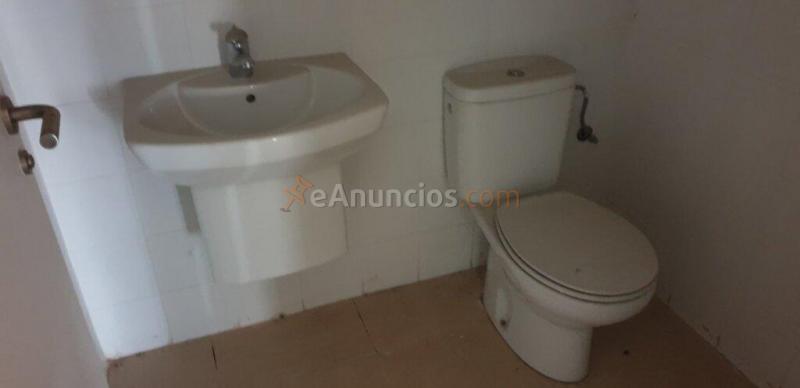 LOCAL COMERCIAL EN ALQUILER DE 189 M2 ZONA AMETLLERS DE MANRESA