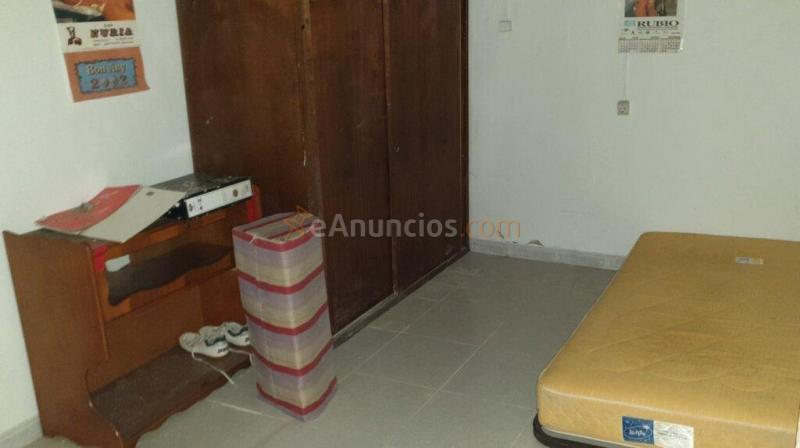 CASA EN VENTA PARA REFORMAR EN EL CENTRO DE NAVARCLES