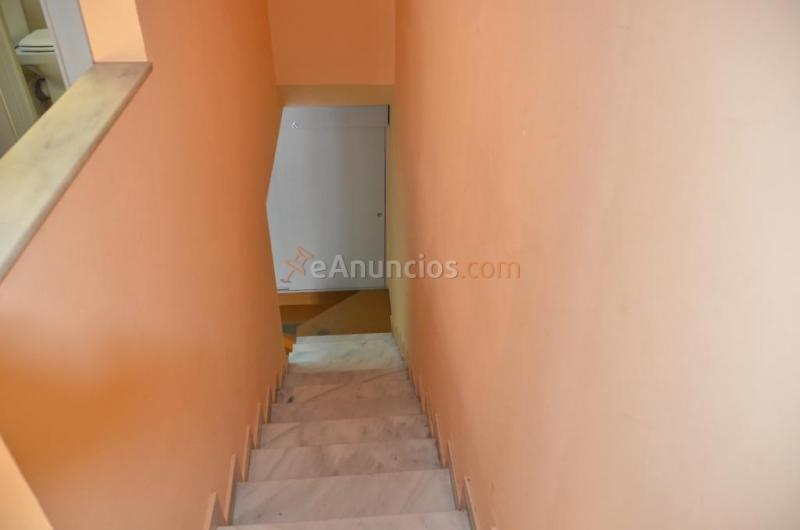 Local comercial en Venta en Cornella De Llobregat Barcelona ALMEDA