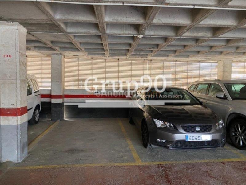 Pack de 80 plazas de Parking en el centro de l'Hospitalet