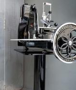 Vintage Slicer Berkel 115 con volante