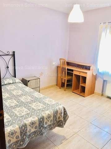 Salamanca (  Barrio Vidal ); 4d, 1wc. 780€