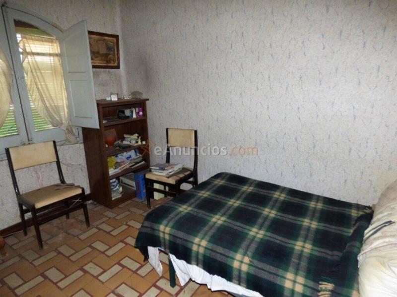 CASA PARA REFORMAR EN VENTA CON TERRENO DE 301M2 EN SALLENT