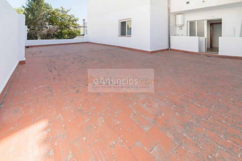 PISO MUY LUMINOSO CON TERRAZA DE 55 M2