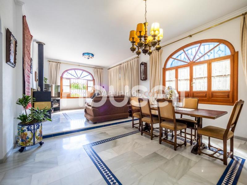 Casa en venta de 460 m en Avenida Alcaldesa María Regla Jiménez, 41807 Espartinas (Sevilla)